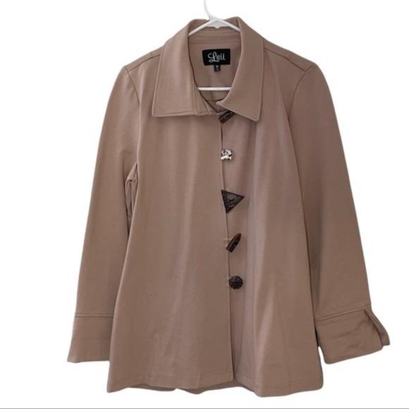 Luii cream colored coat different buttons rayon spandex blend woman’s size M - Picture 1 of 8